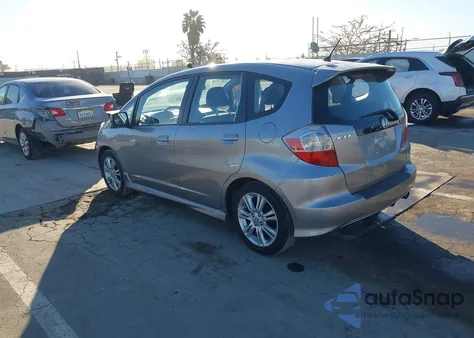2009 Honda Fit Sport z USA, uszkodzony, nr VIN JHMGE88499S045556